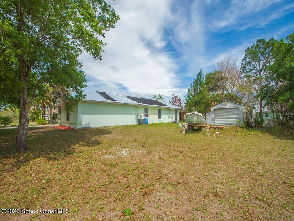9084 102nd Avenue, Vero Beach, FL 32967