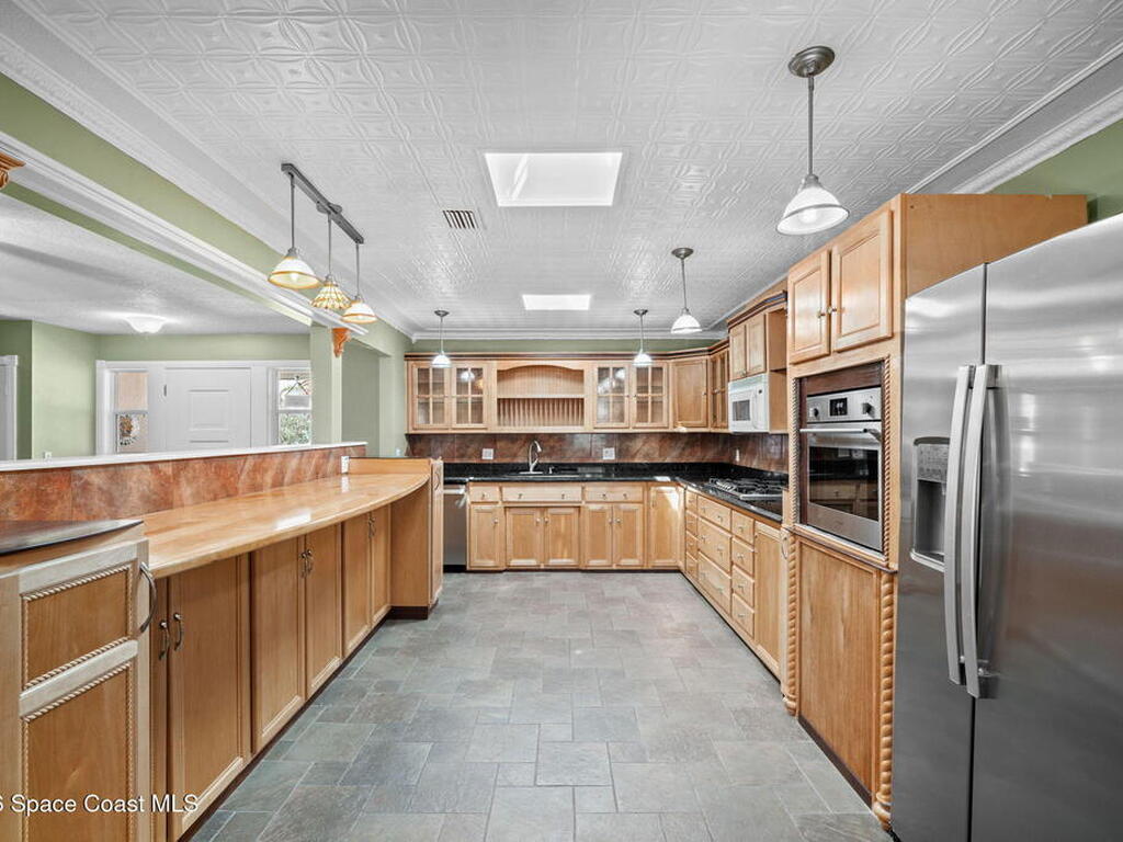 1570 Tarpon Street, Merritt Island, FL 32952
