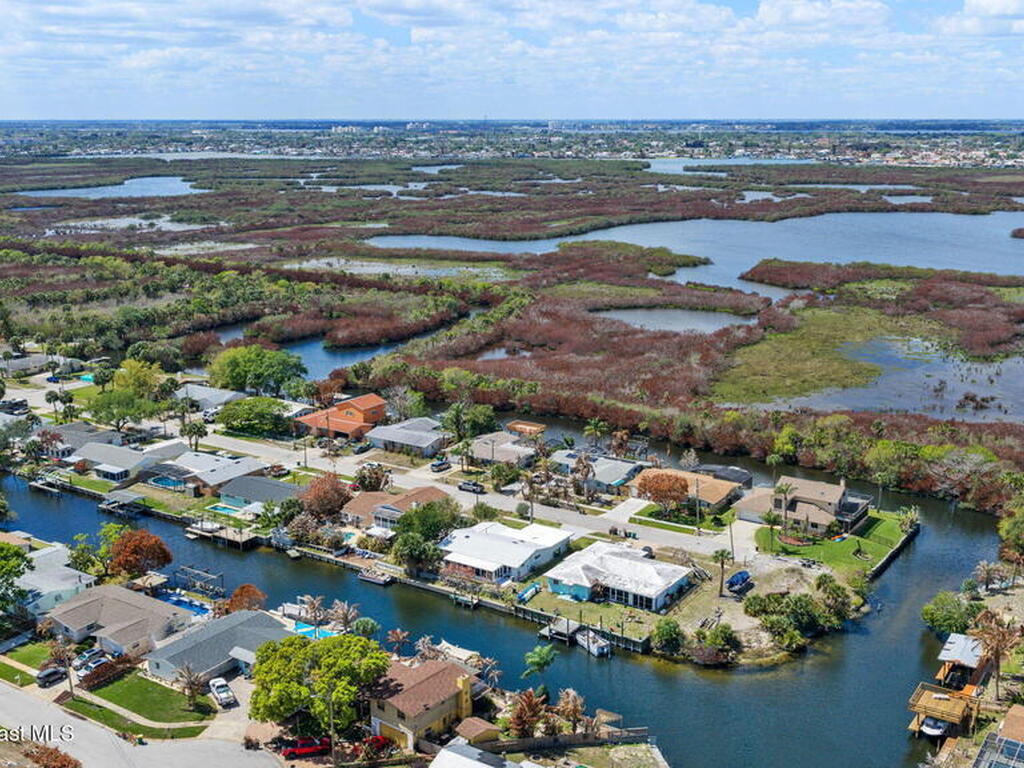 1570 Tarpon Street, Merritt Island, FL 32952