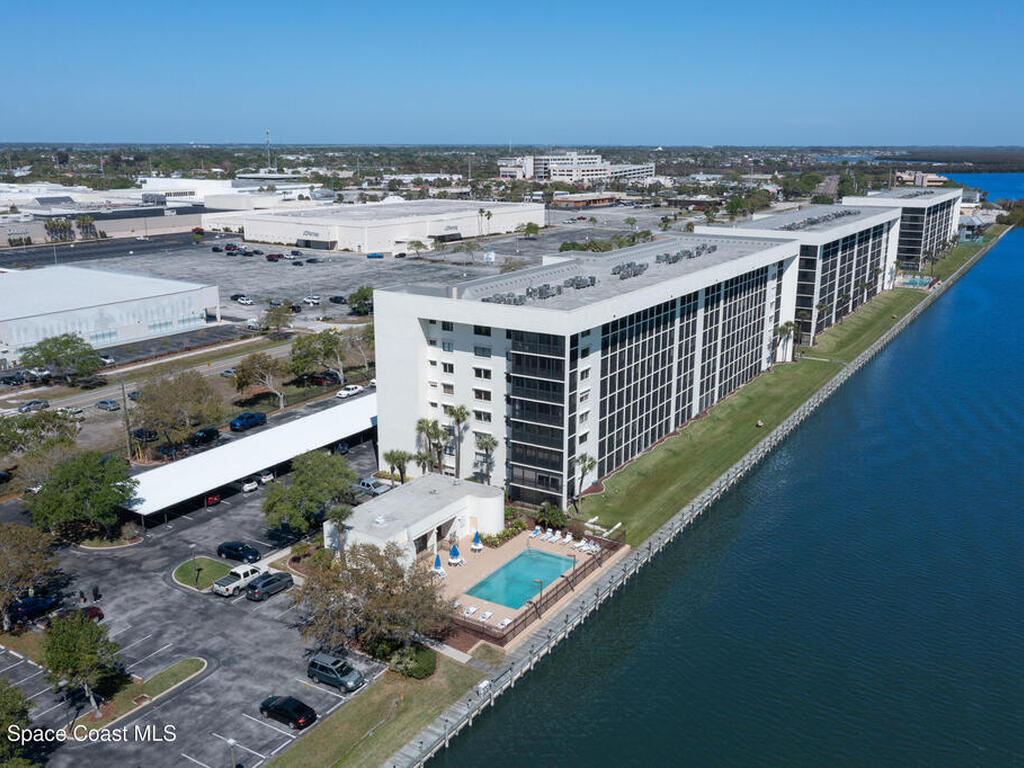 300 S Sykes Creek Parkway, Merritt Island, FL 32952