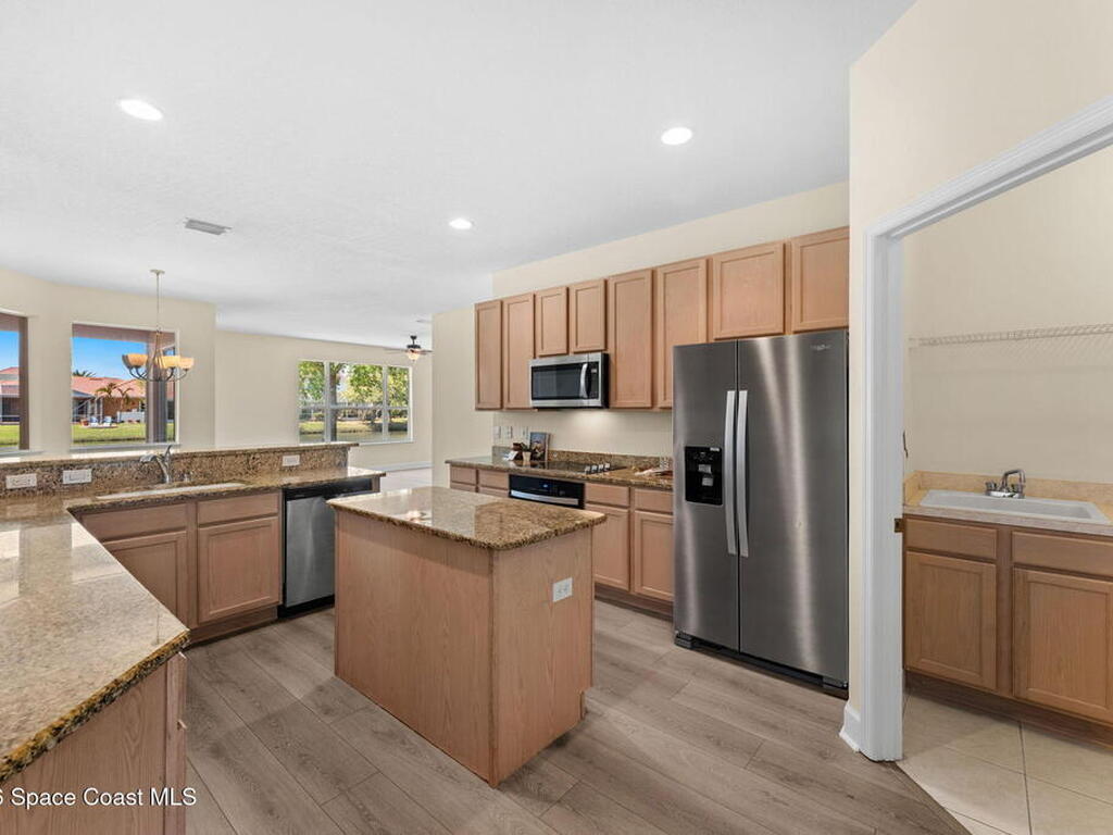 541 Oceanside Boulevard, Indialantic, FL 32903