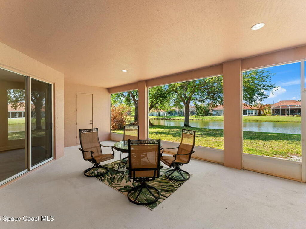541 Oceanside Boulevard, Indialantic, FL 32903