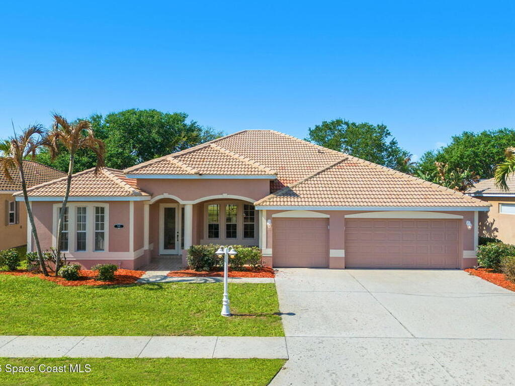 541 Oceanside Boulevard, Indialantic, FL 32903