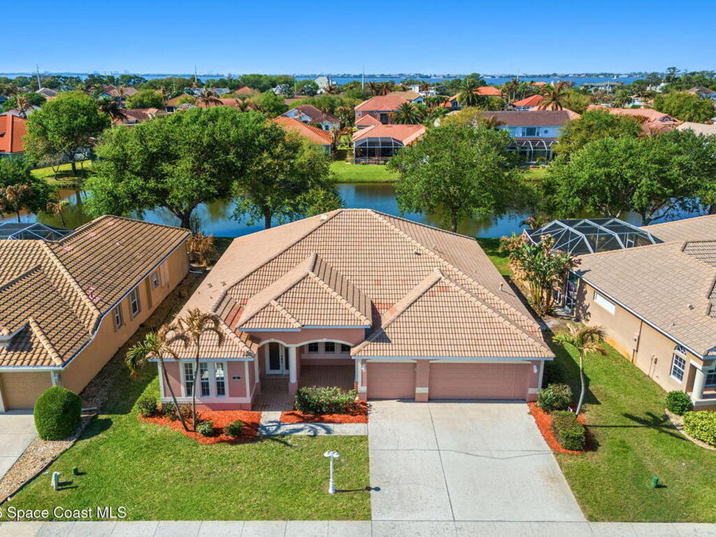 541 Oceanside Boulevard, Indialantic, FL 32903
