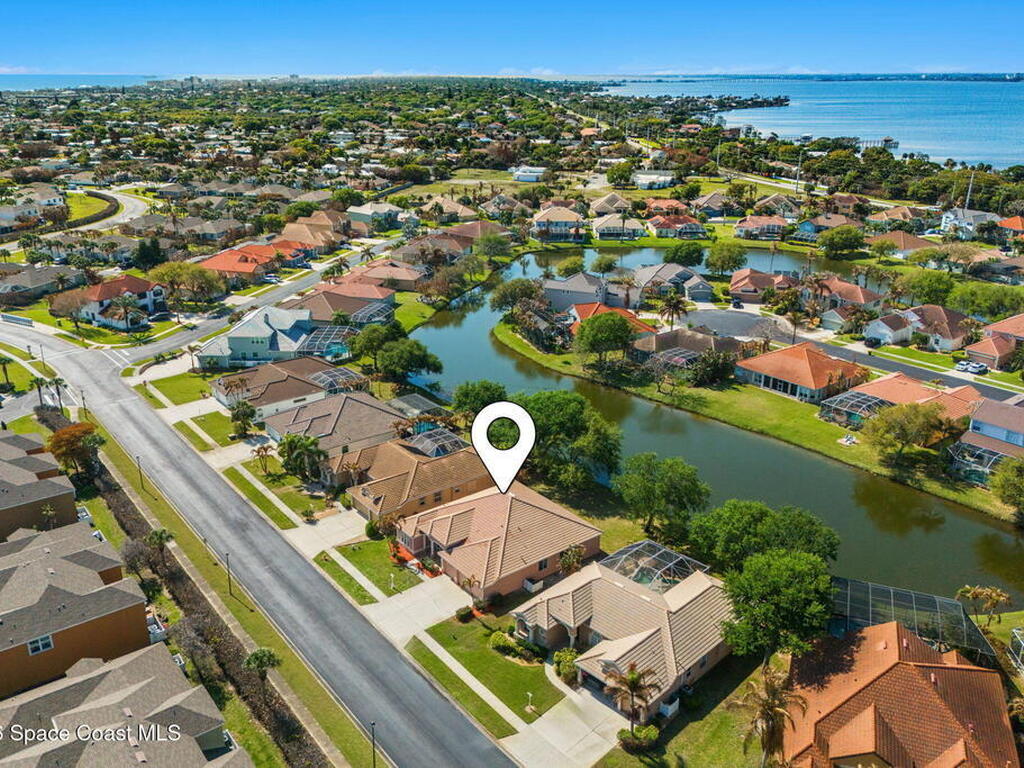 541 Oceanside Boulevard, Indialantic, FL 32903