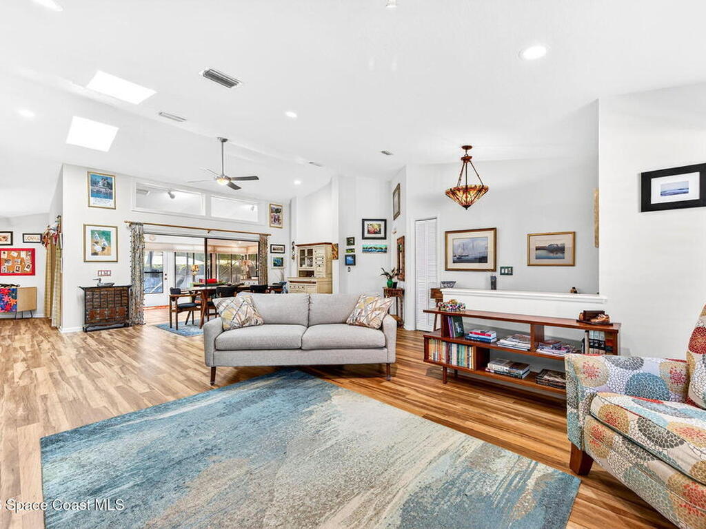 1825 Fox Bay Drive, Melbourne, FL 32934