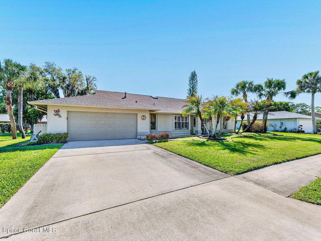 1825 Fox Bay Drive, Melbourne, FL 32934