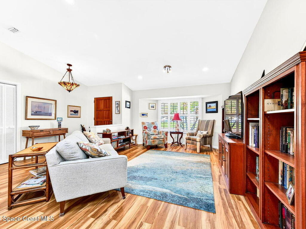 1825 Fox Bay Drive, Melbourne, FL 32934