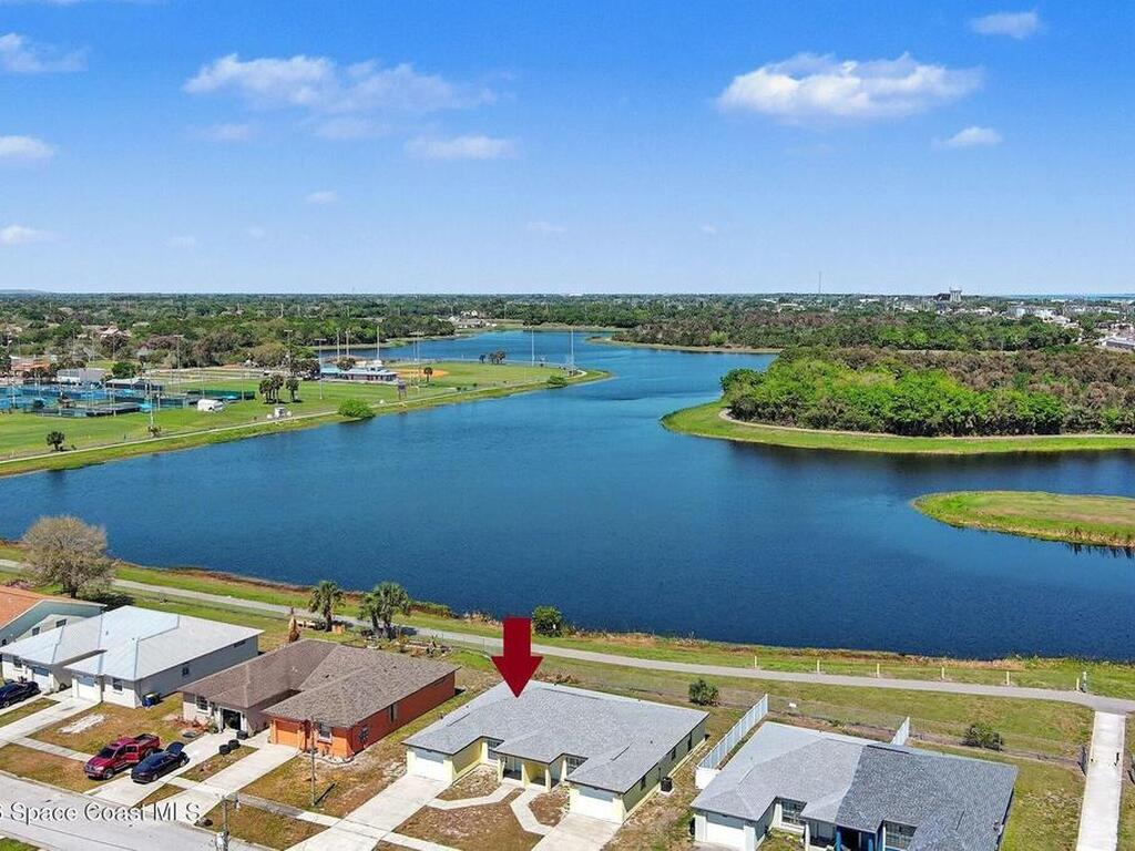 816 Angela Avenue, Rockledge, FL 32955