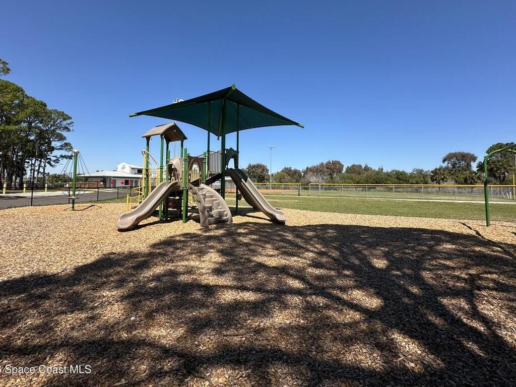 816 Angela Avenue, Rockledge, FL 32955