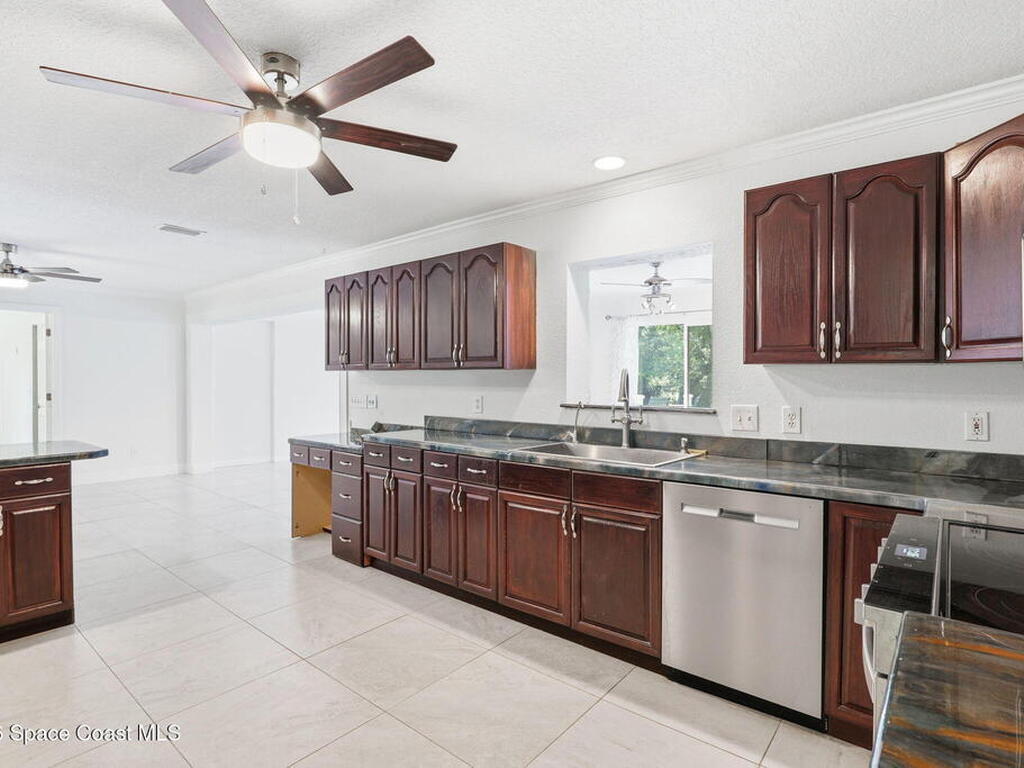 3050 Washingtonia Drive, Melbourne, FL 32934