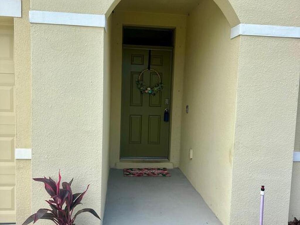 3634 Sandhill Crane Circle, Mims, FL 32754