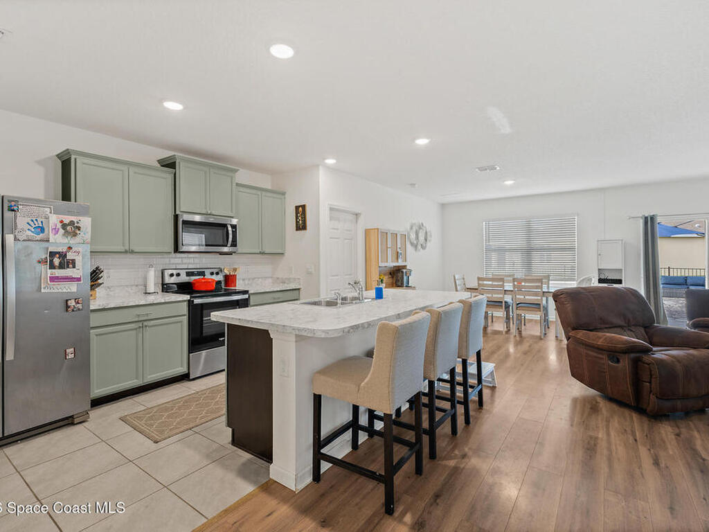 3634 Sandhill Crane Circle, Mims, FL 32754