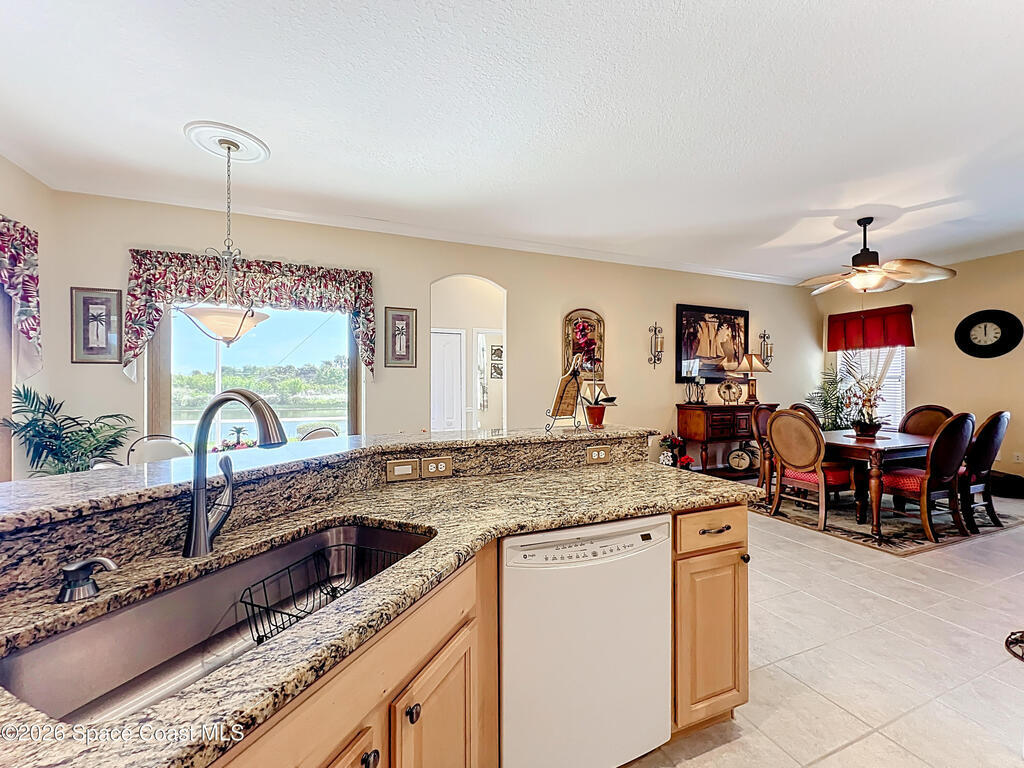 2941 Camberly Circle, Melbourne, FL 32940