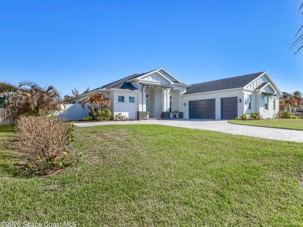 224 Woody Circle, Melbourne Beach, FL 32951
