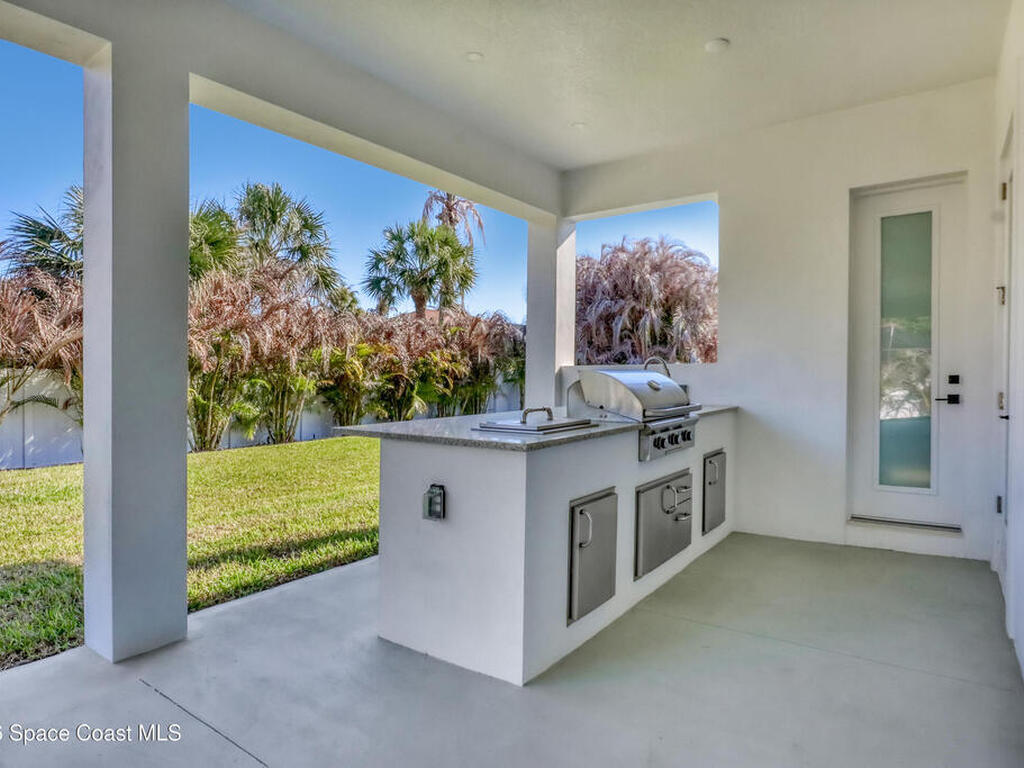 224 Woody Circle, Melbourne Beach, FL 32951