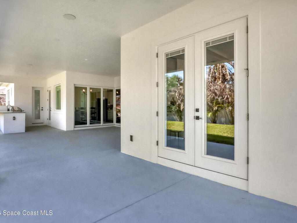 224 Woody Circle, Melbourne Beach, FL 32951