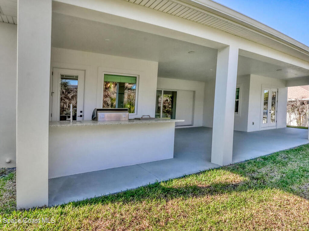 224 Woody Circle, Melbourne Beach, FL 32951