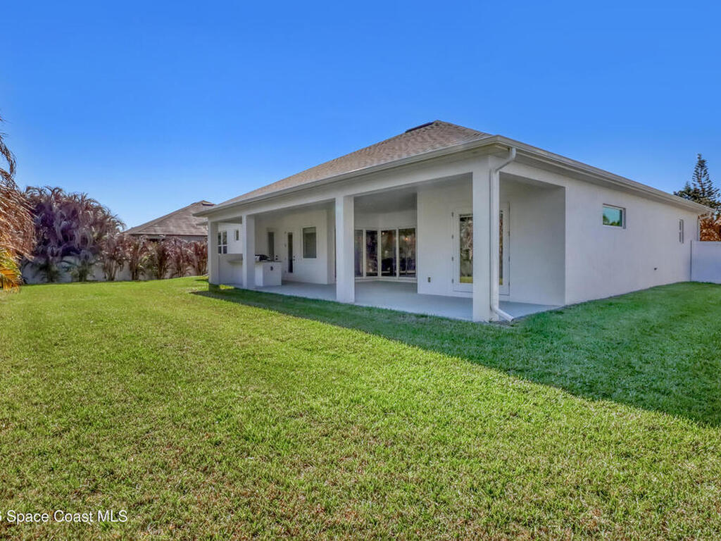 224 Woody Circle, Melbourne Beach, FL 32951