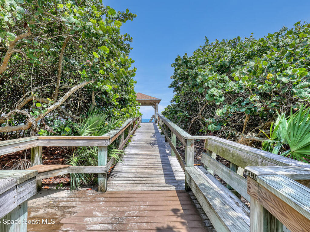 224 Woody Circle, Melbourne Beach, FL 32951