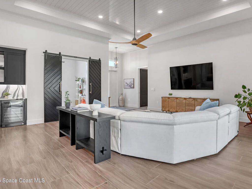 224 Woody Circle, Melbourne Beach, FL 32951