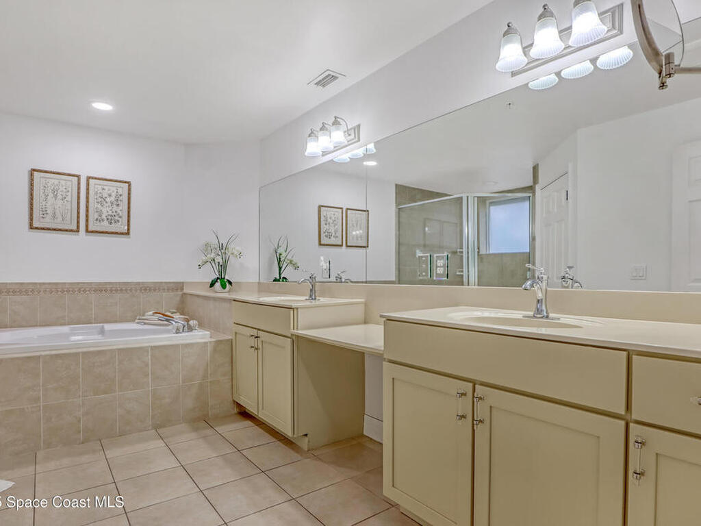 140 Warsteiner Way, Melbourne Beach, FL 32951