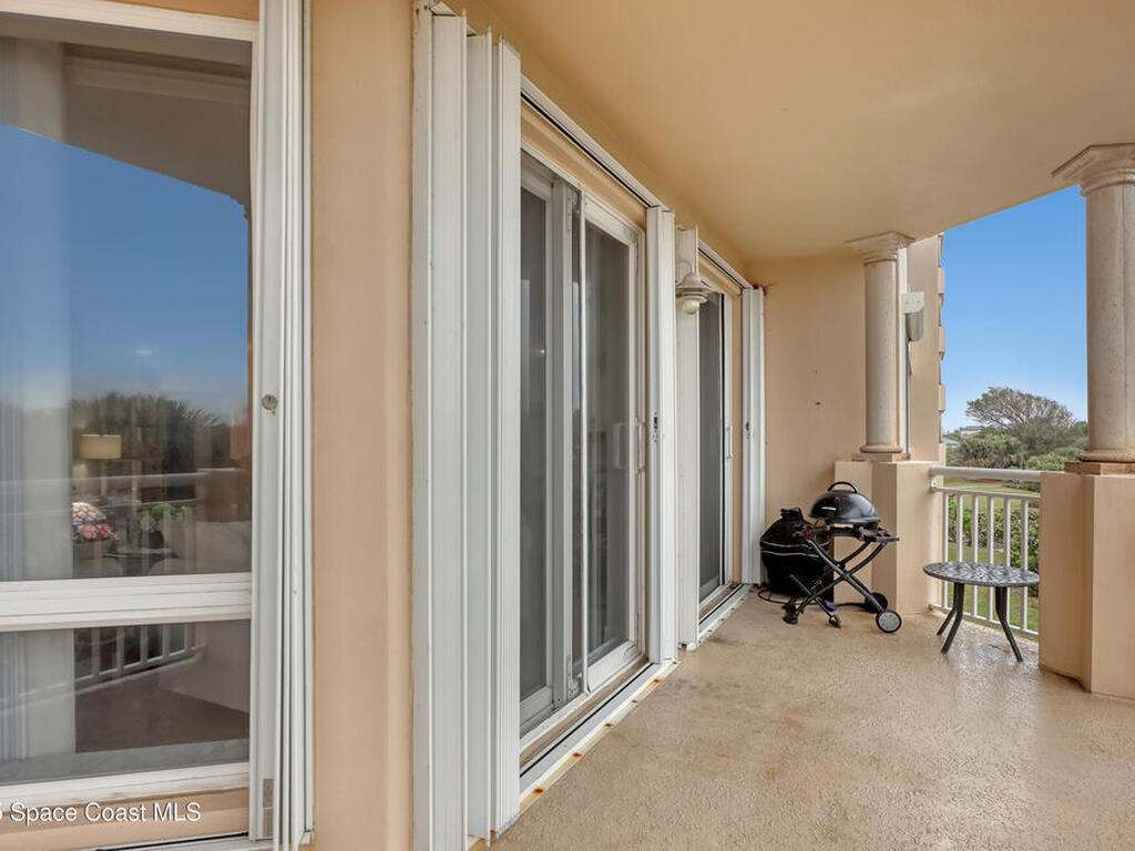 140 Warsteiner Way, Melbourne Beach, FL 32951