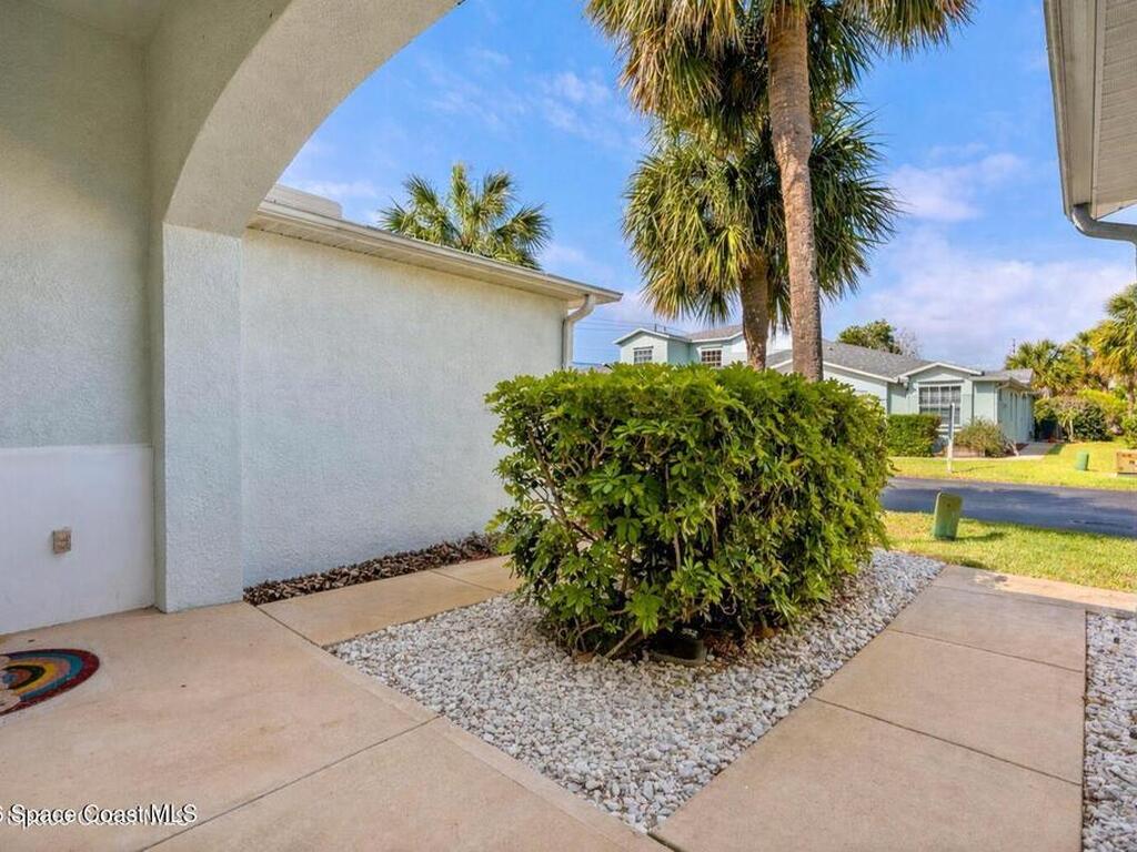 85 Village Street, Satellite Beach, FL 32937
