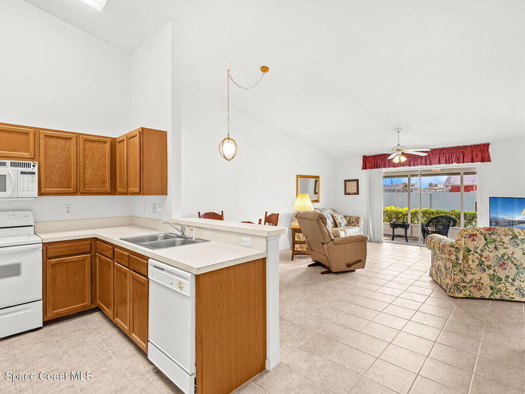 85 Village Street, Satellite Beach, FL 32937