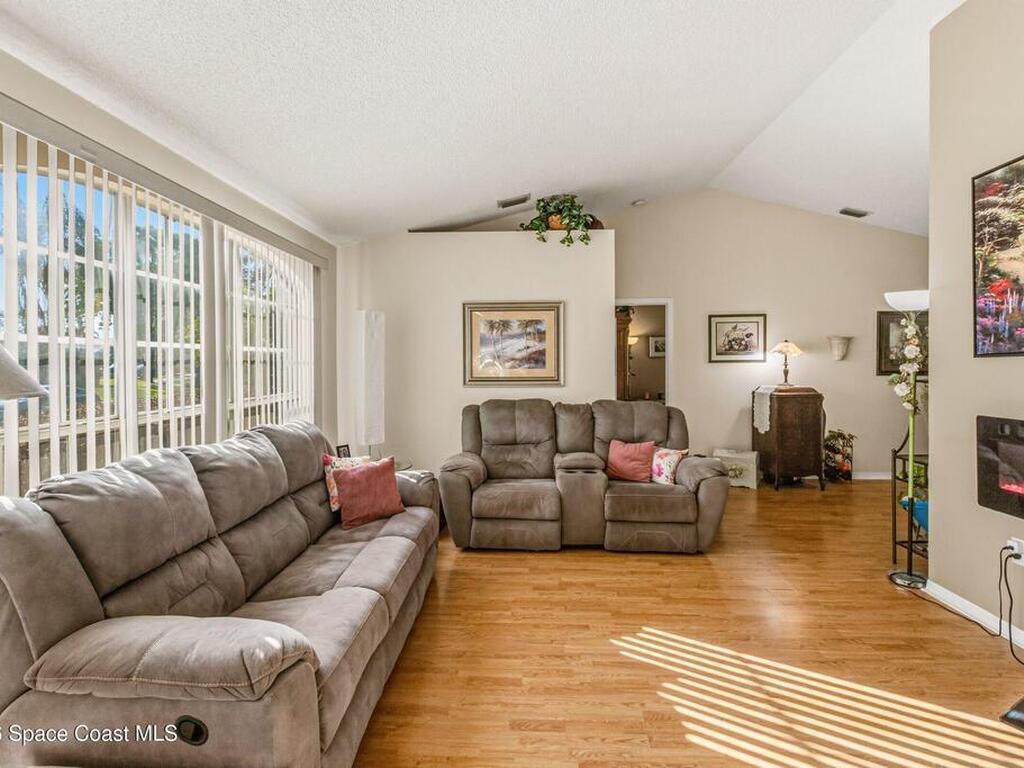 4770 Hidden Creek Road, Palm Shores, FL 32935