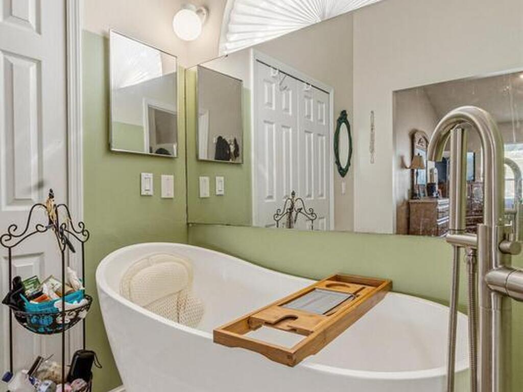 4770 Hidden Creek Road, Palm Shores, FL 32935