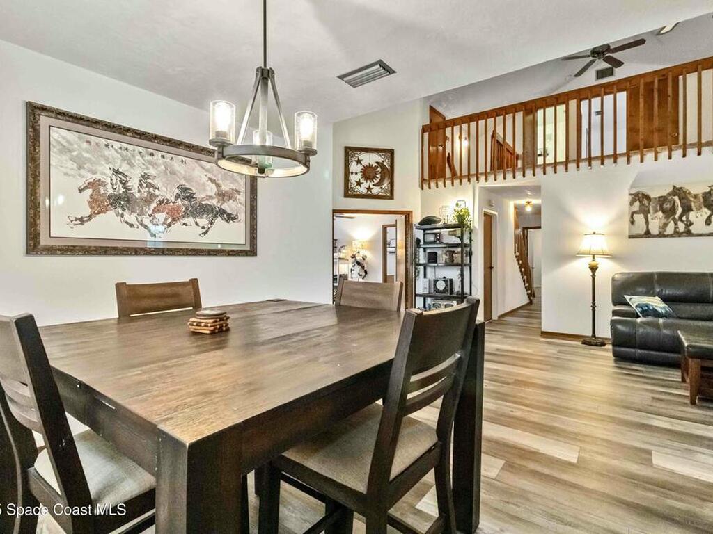 873 Greenwood Manor Circle, West Melbourne, FL 32904