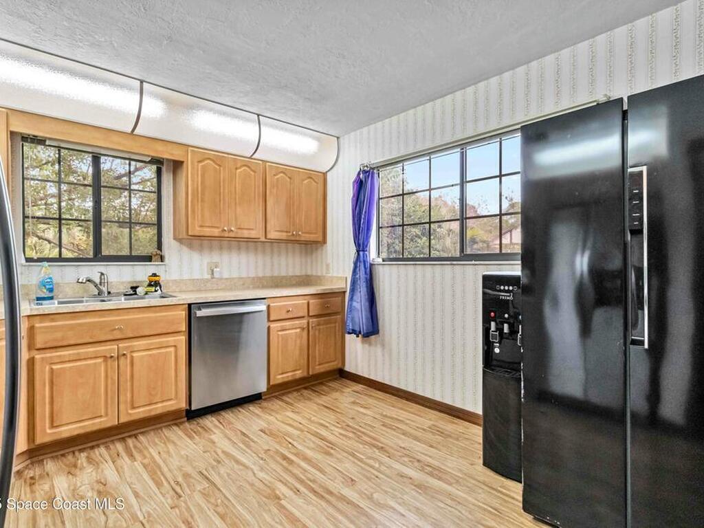 873 Greenwood Manor Circle, West Melbourne, FL 32904