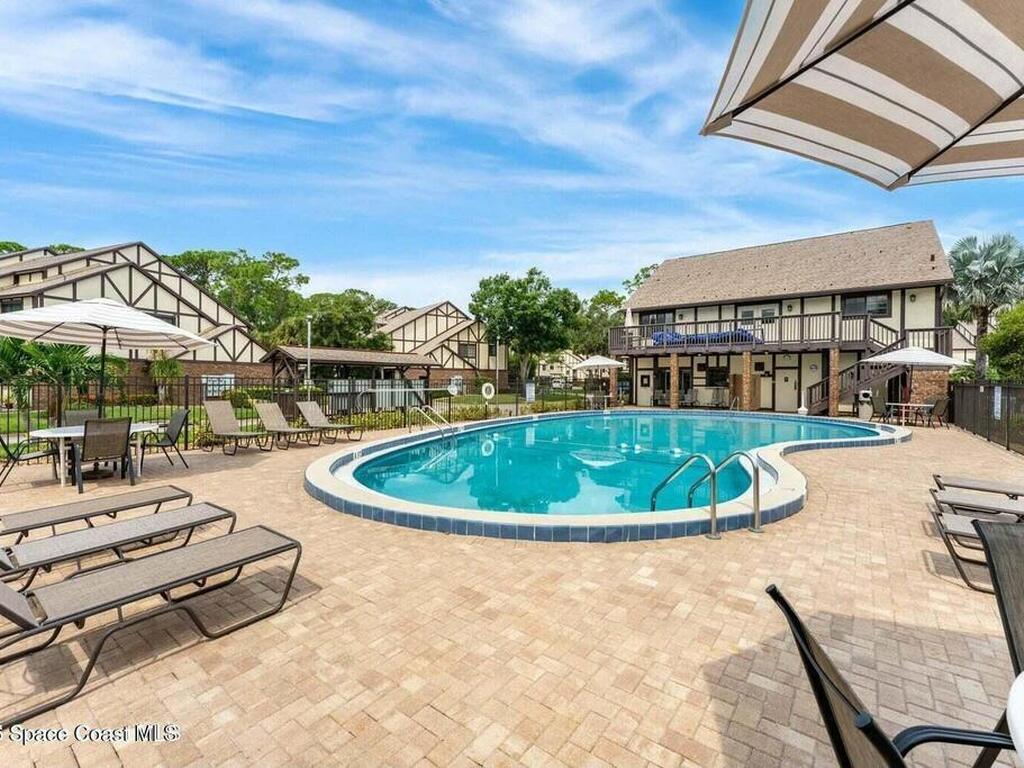 873 Greenwood Manor Circle, West Melbourne, FL 32904