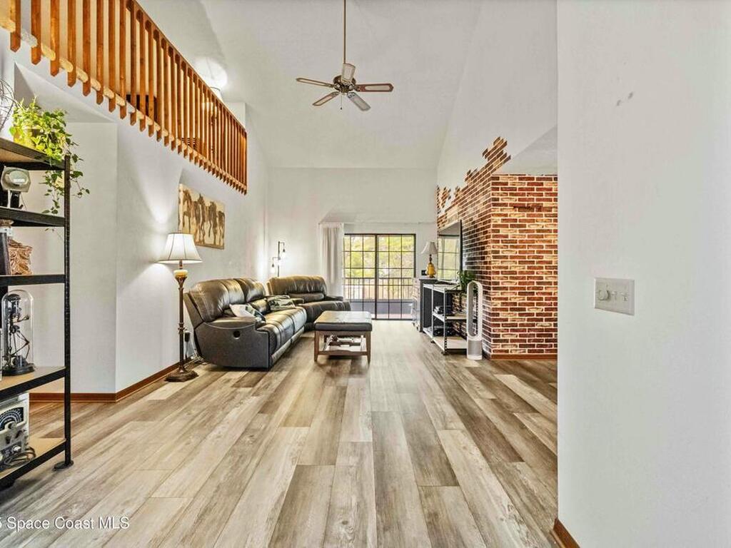 873 Greenwood Manor Circle, West Melbourne, FL 32904