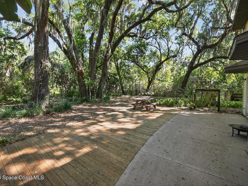 3380 Lionel Road, Mims, FL 32754