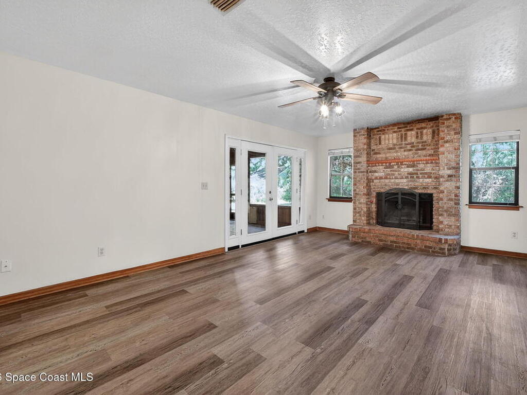 3380 Lionel Road, Mims, FL 32754