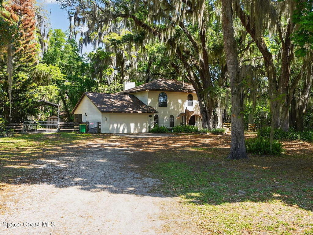 3380 Lionel Road, Mims, FL 32754