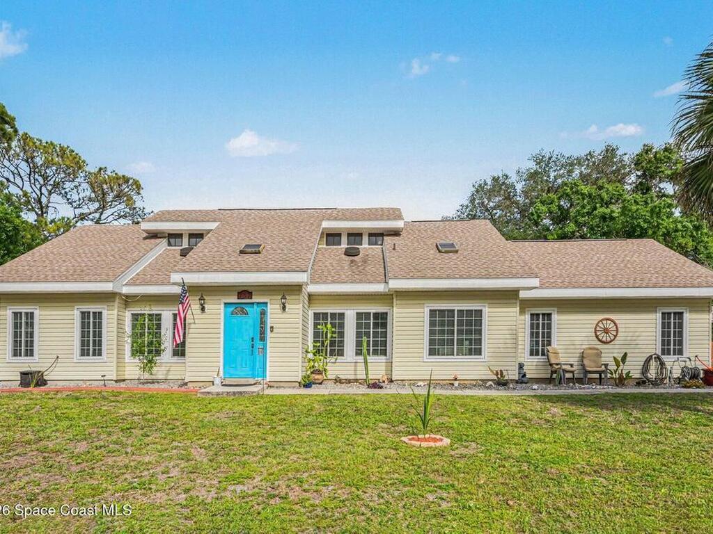 757 Penguin Avenue, Palm Bay, FL 32907