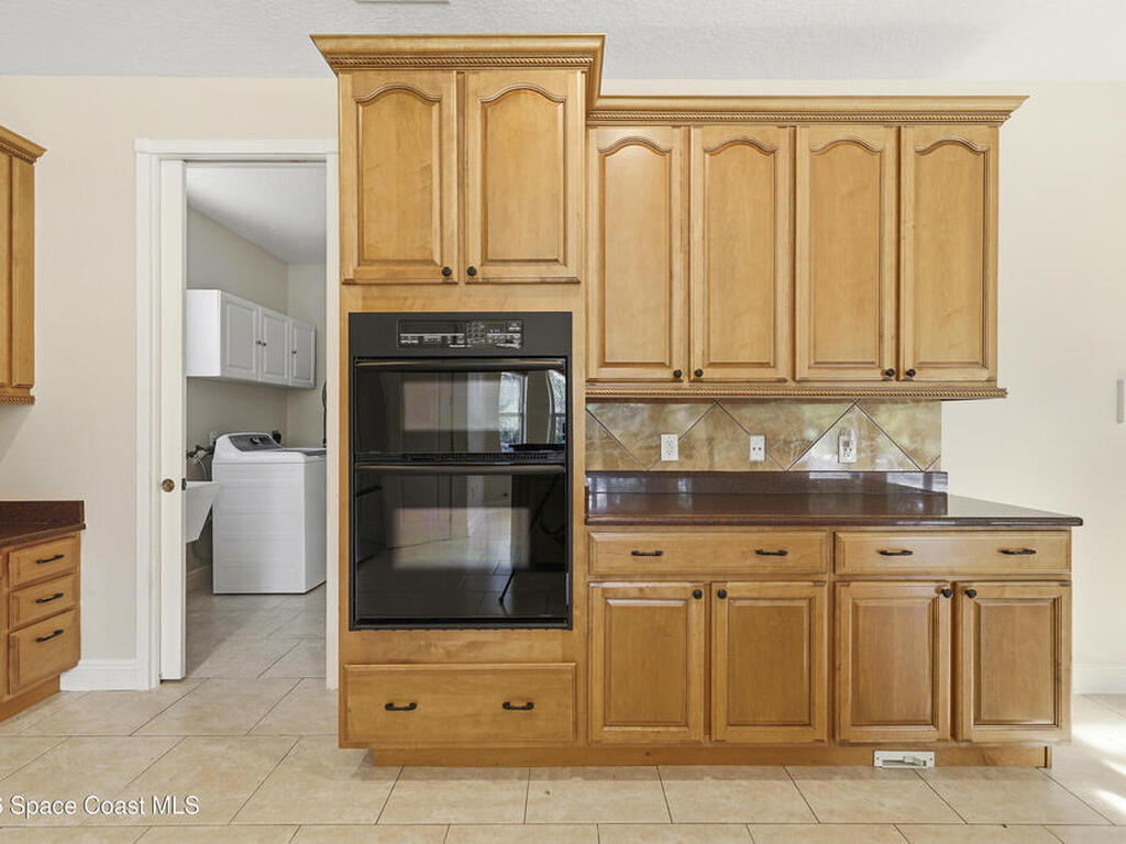 2300 Duncil Lane, Malabar, FL 32950