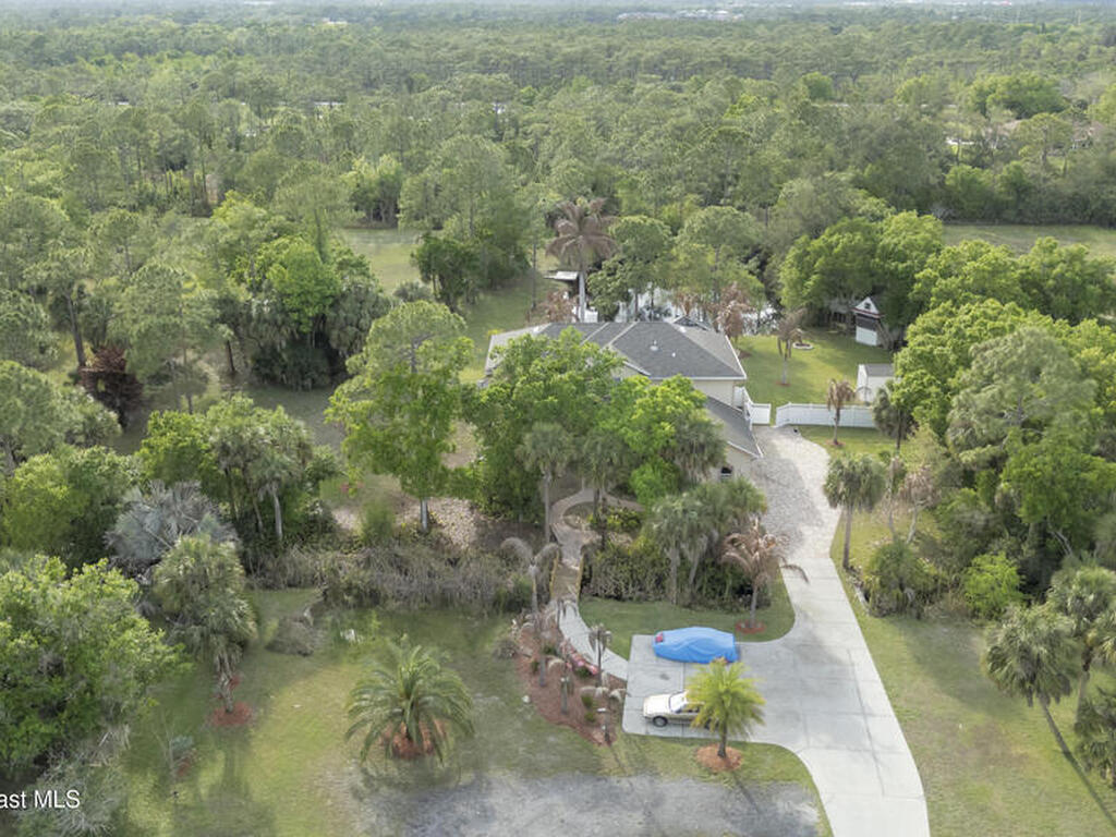 2300 Duncil Lane, Malabar, FL 32950