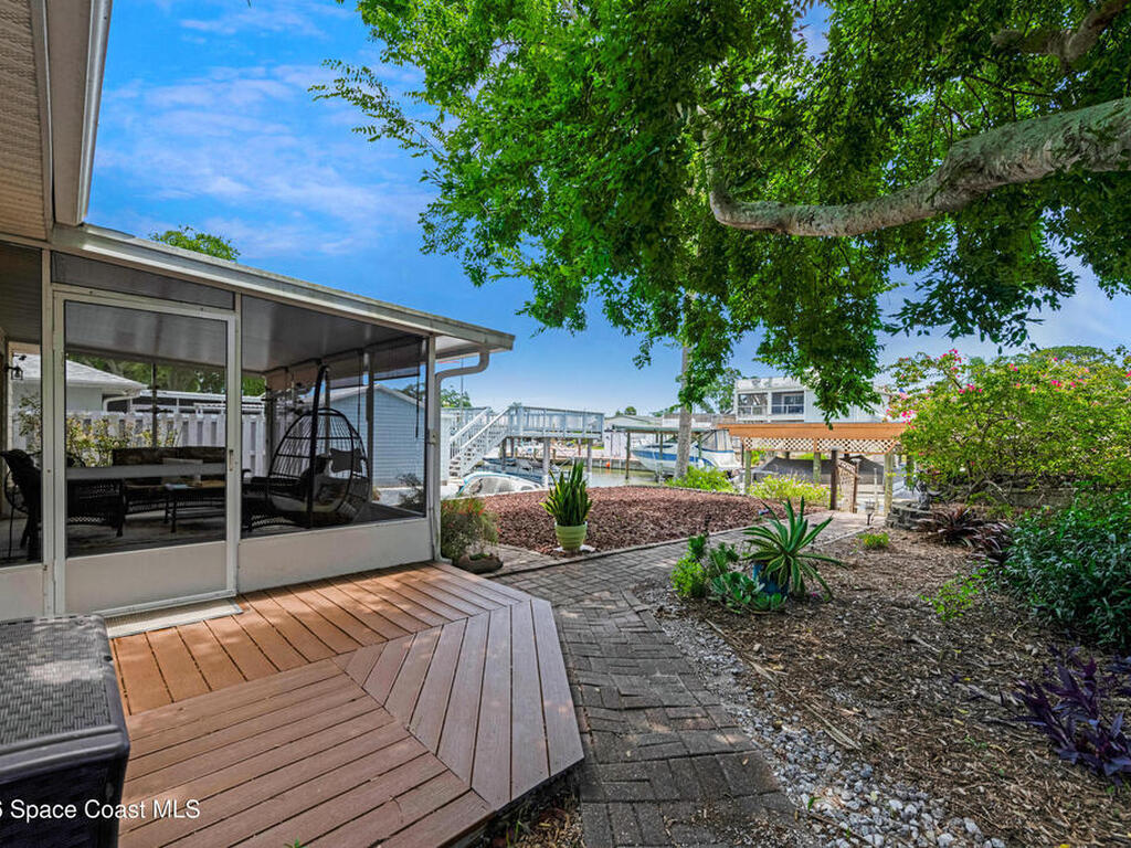235 Randle Avenue, Oak Hill, FL 32759
