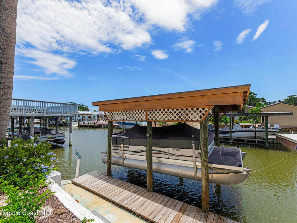 235 Randle Avenue, Oak Hill, FL 32759