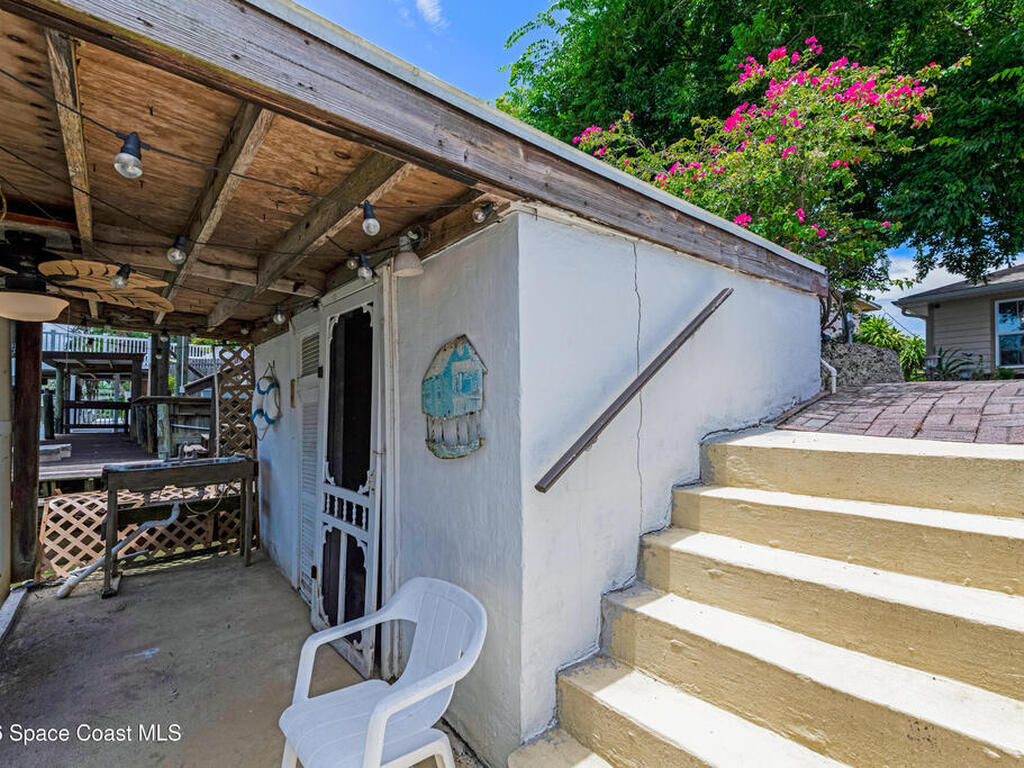 235 Randle Avenue, Oak Hill, FL 32759