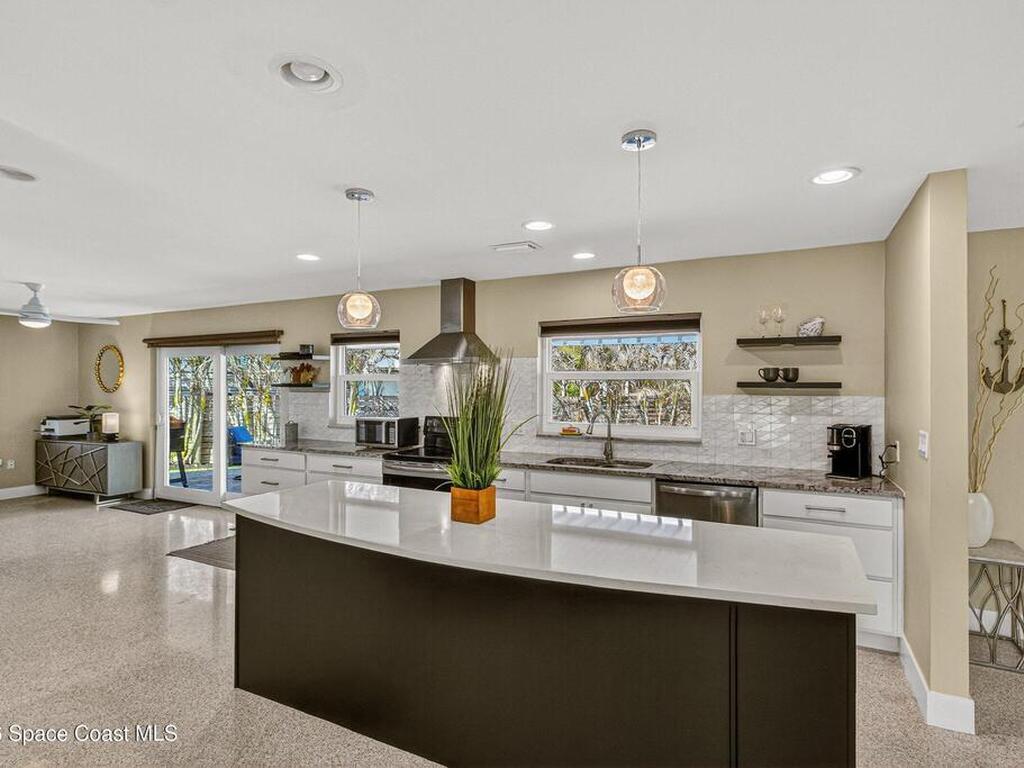 500 Hibiscus Trail, Melbourne Beach, FL 32951