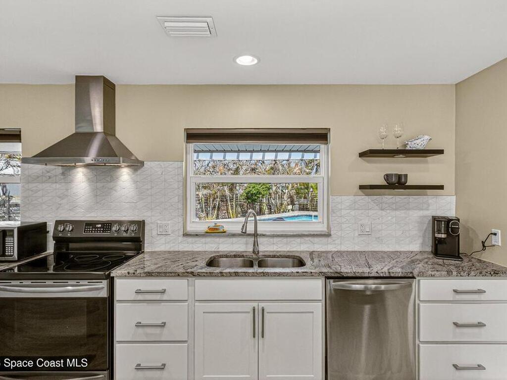 500 Hibiscus Trail, Melbourne Beach, FL 32951