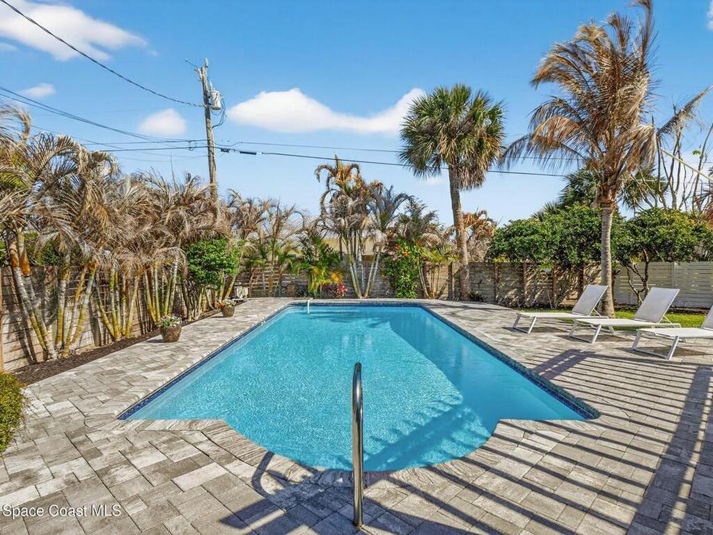 500 Hibiscus Trail, Melbourne Beach, FL 32951