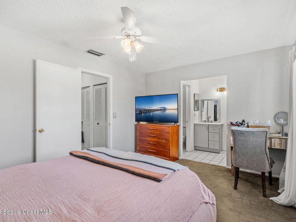 519 Summerset Court, Indian Harbour Beach, FL 32937