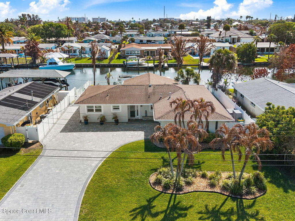 107 La Riviere Road, Cocoa Beach, FL 32931