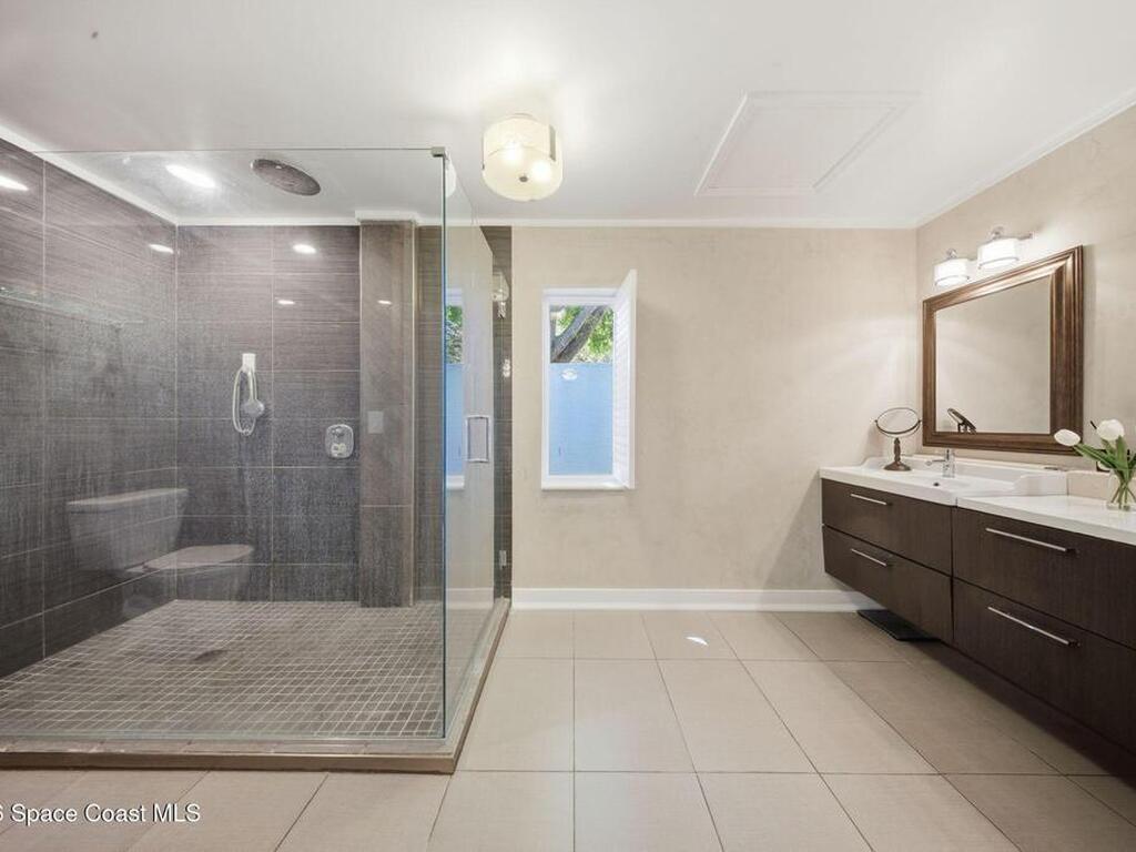 8218 Borgia Court, Orlando, FL 32836